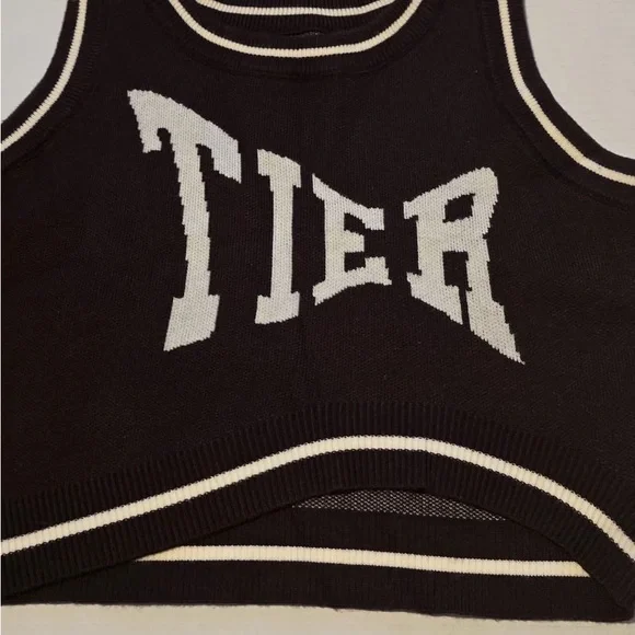 Women Brown Sleeveless Top - Picture 14 of 14